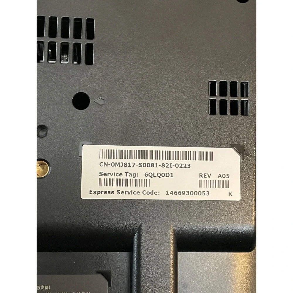 Dell 1800MP DLP Projector 3x Power Cords,‎ Remote, Cable, Carry Case